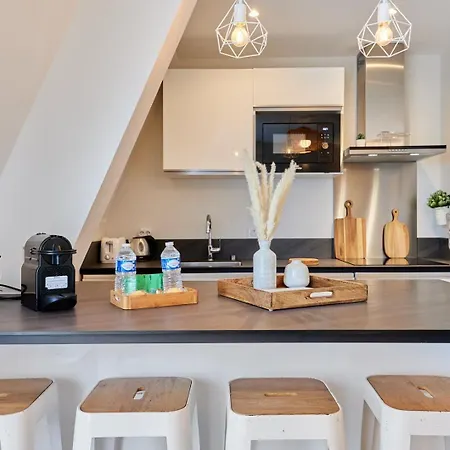 Apartmán L'intemporel - Proche - Centre-ville *